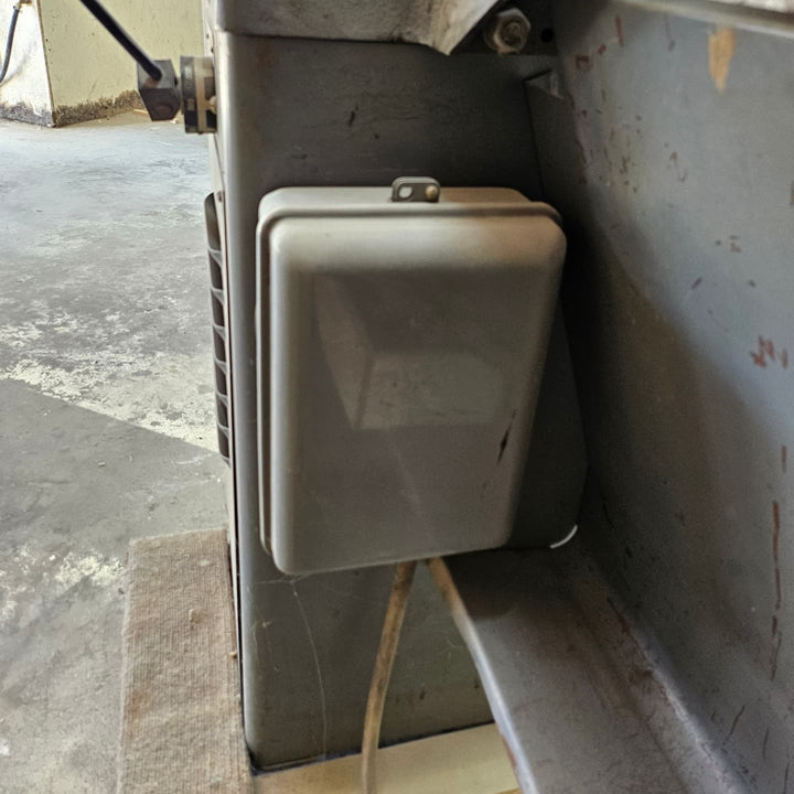 Rockwell-Delta 46-614 wood lathe, 3 phase. Runs well and ready for pick up in South Carolina.