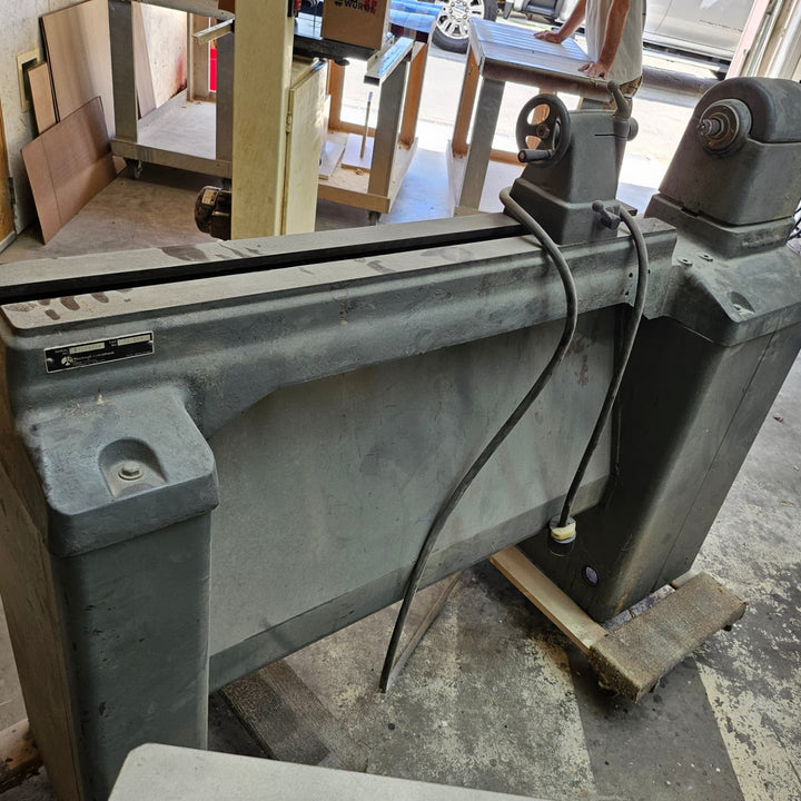 Rockwell-Delta 46-614 wood lathe, 3 phase. Runs well and ready for pick up in South Carolina.
